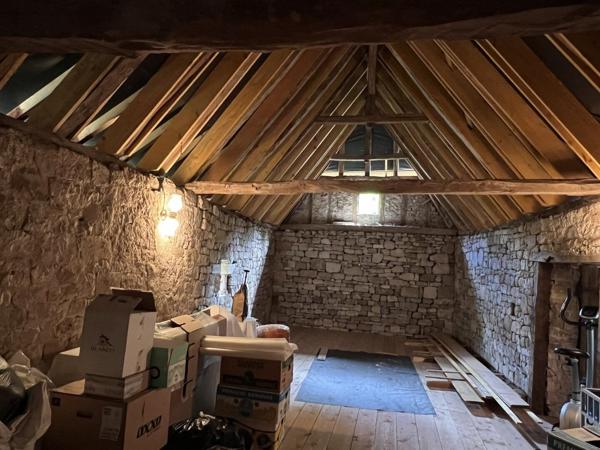 Ilôt rénové dans village médiéval Figeac