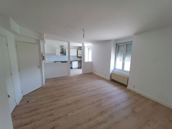 ARAPAJON SUR CERE , Arpajon sur cere