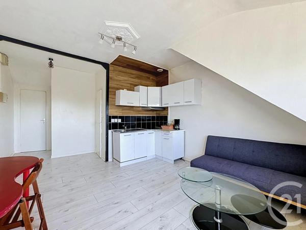 Appartement T2 à vendre  2 pièces - 50,42 m 2   LANDERNEAU  - 29