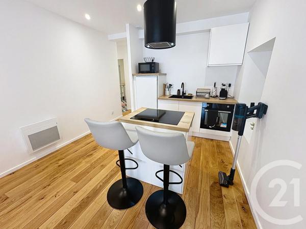 Appartement T2 à vendre  2 pièces - 50,42 m 2   LANDERNEAU  - 29
