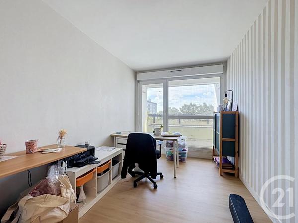 Appartement T5 à vendre  5 pièces - 100 m 2   BREST  - 29