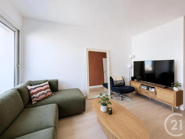 Appartement T5 à vendre  5 pièces - 100 m 2   BREST  - 29
