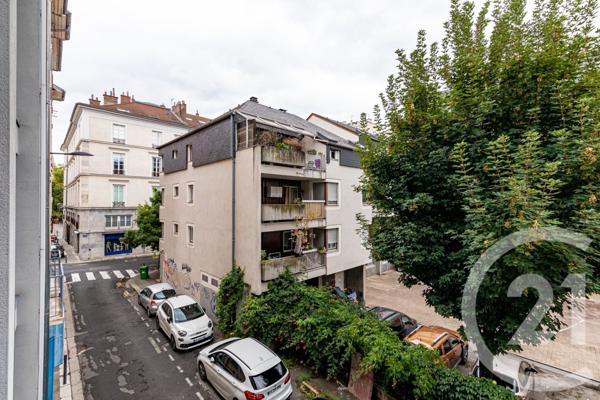 Appartement Studio à vendre  2 pièces - 47,80 m2 GRENOBLE - 38