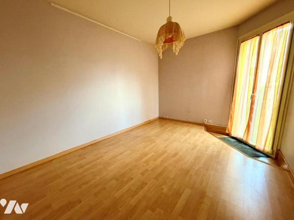 TINQUEUX - APPARTEMENT T5 avec garage et cave