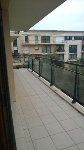 Appartement à louer 3 pièces 64m²