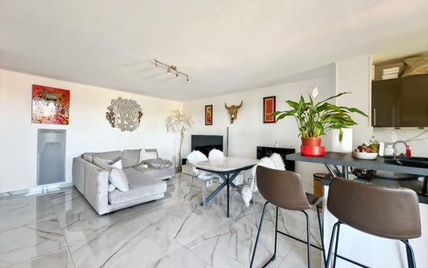 Appartement à vendre    3 pièces • 60,30 m2 Saint-Jean