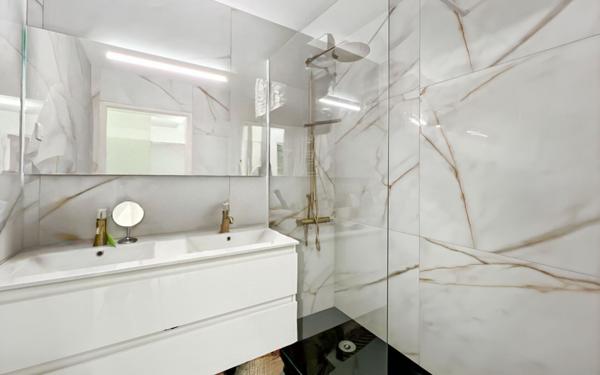 Appartement à vendre    3 pièces • 60,30 m2 Saint-Jean