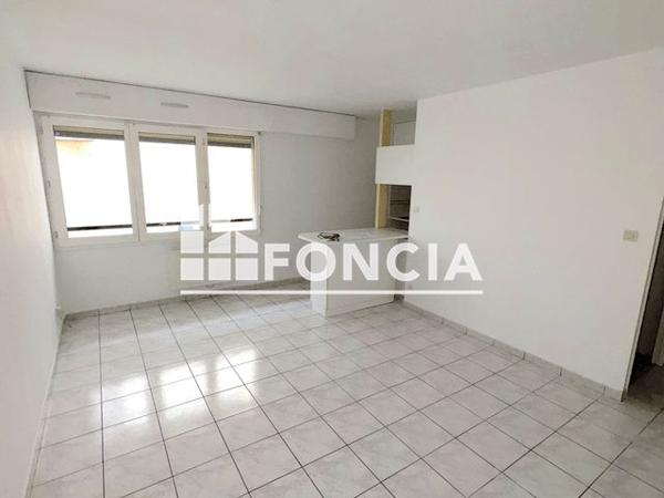 Location Studio 24.85 m² - 57 RUE PERMENTADE Bordeaux 33000