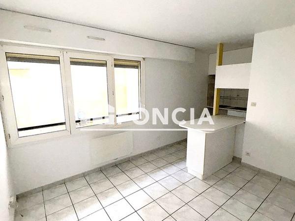 Location Studio 24.85 m² - 57 RUE PERMENTADE Bordeaux 33000