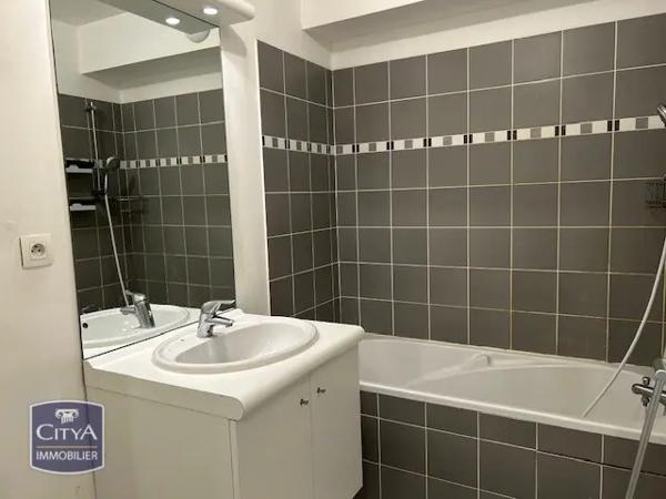 Appartement à vendre 2 pièces 48.27m² Valenciennes (59300)