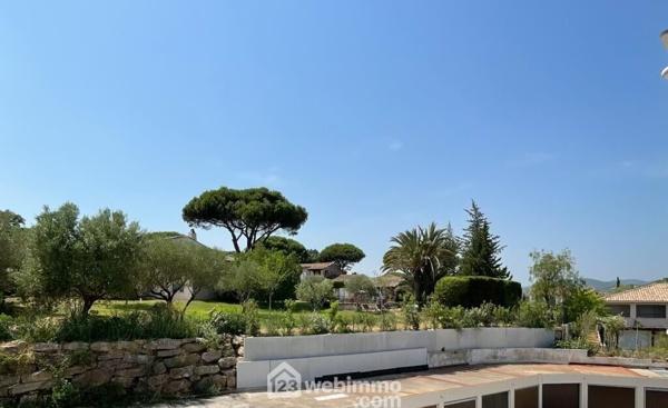 Appartement 42 m² à Sainte-Maxime 8120