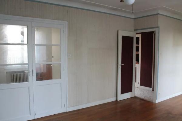 Charmante maison au centre de Vouneuil-sur-Vienne : Laissez