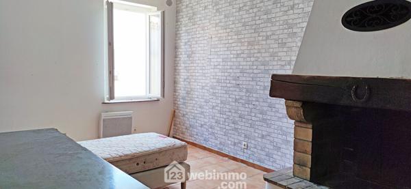 Local 67 m² à Saintes-Maries-de-la-Mer 13460