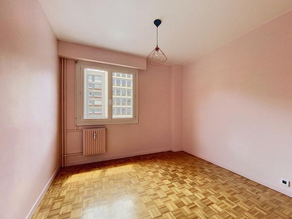 APPARTEMENT LE MANS 3 PIÈCES - 76 m² - PARKING - CAVE