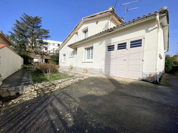 Maison Castelnaudary 5 pièce(s) 120.15 m2
