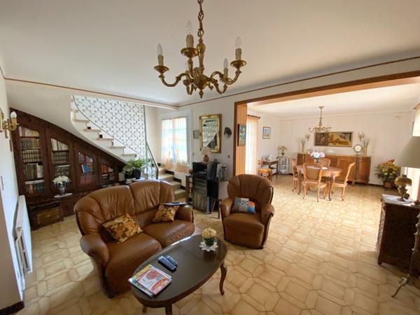 Maison Castelnaudary 5 pièce(s) 120.15 m2