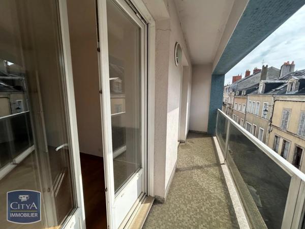 Appartement à louer 3 pièces 71.6m² Châteauroux (36000)