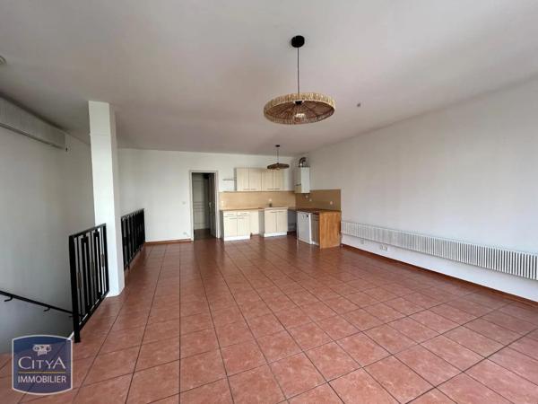 Appartement à louer 3 pièces 71.6m² Châteauroux (36000)