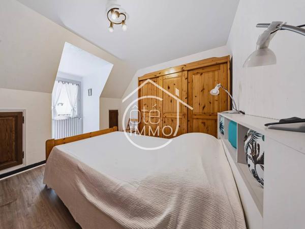 PRIGONRIEUX : Magnifique périgourdine 12 pièces de 331m² avec piscine et accès dordogne