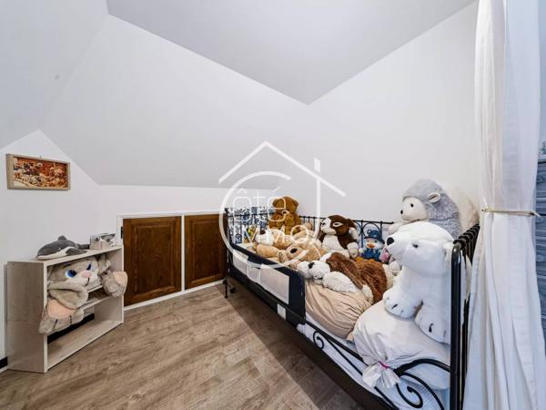 PRIGONRIEUX : Magnifique périgourdine 12 pièces de 331m² avec piscine et accès dordogne