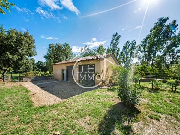 PRIGONRIEUX : Magnifique périgourdine 12 pièces de 331m² avec piscine et accès dordogne
