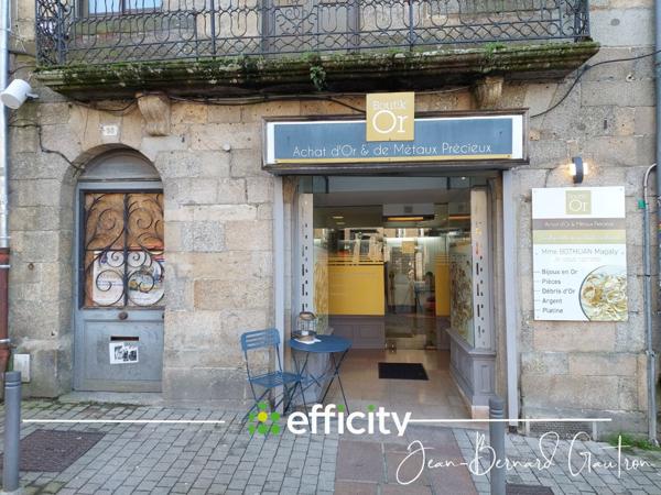 Immeuble 14 pièces - 319 m²