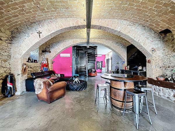 MAISON DE GRAND STANDING DE 188 M² AVEC PISCINE