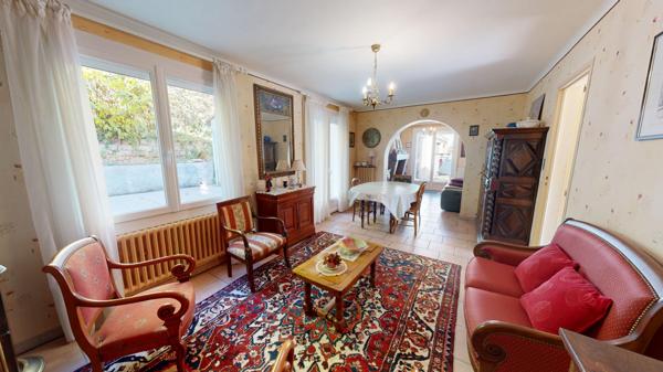 Maison proche de CARCASSONNE avec grand garage