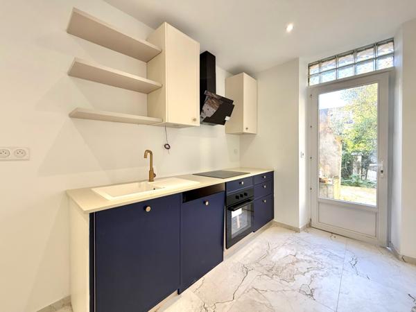 Marseille (13004) À VENDRE – T2 RÉNOVÉ AVEC GRANDE TERRASSE – MARSEILLE 13004