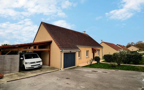 Maison à vendre    5 pièces •  Le Breuil