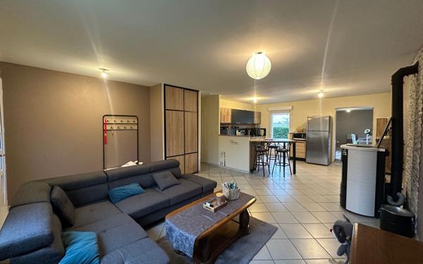 Maison à vendre    5 pièces •  Le Breuil