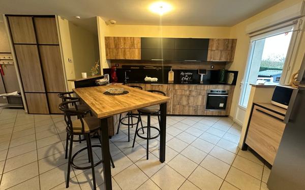 Maison à vendre    5 pièces •  Le Breuil