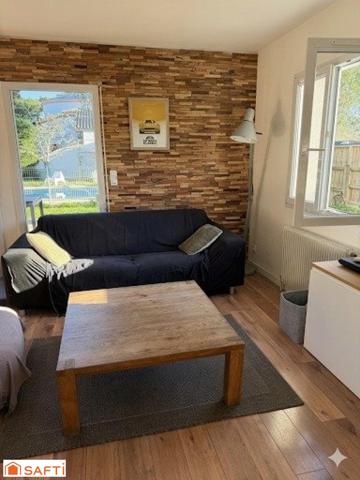 Villa lumineuse avec piscine