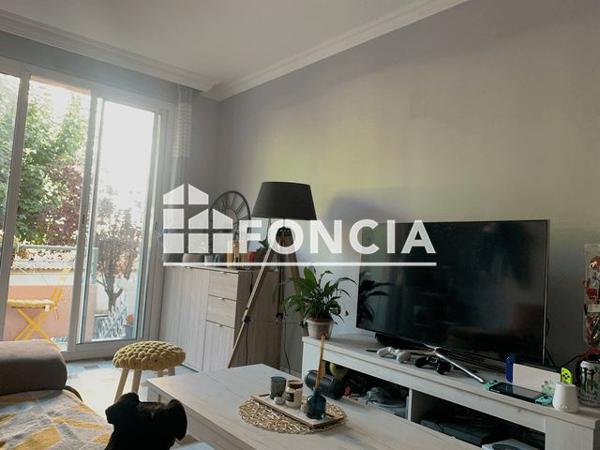 Location Appartement 3 pièces 62.08 m² - 71 Rue Mathieu de la. Drome Valence 26000