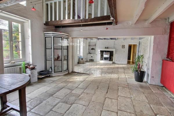 Longère 8 pièces 206 m2 + Maison 2 pièces de 45 m2