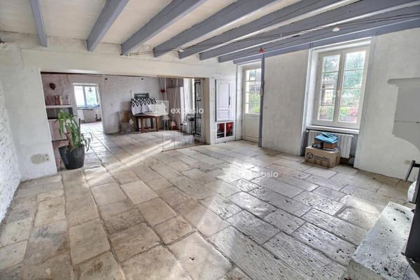 Longère 8 pièces 206 m2 + Maison 2 pièces de 45 m2