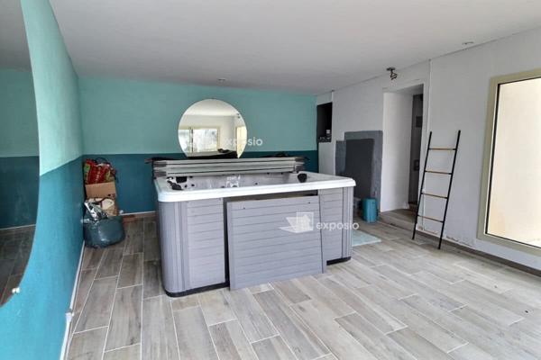 Longère 8 pièces 206 m2 + Maison 2 pièces de 45 m2