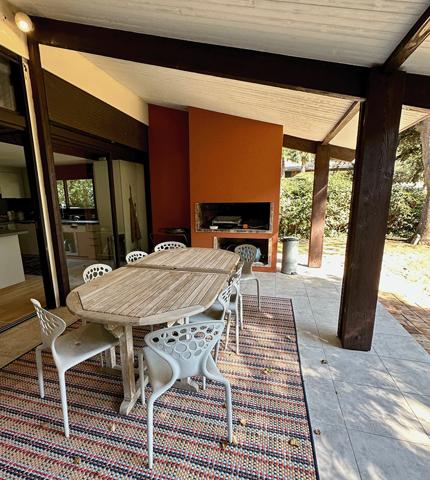 Cap Ferret, plage de l’Herbe/Villa Algérienne, très belle villa d’architecte 155 m2, 4 chambres, garage, sur beau terrain de 981 m2