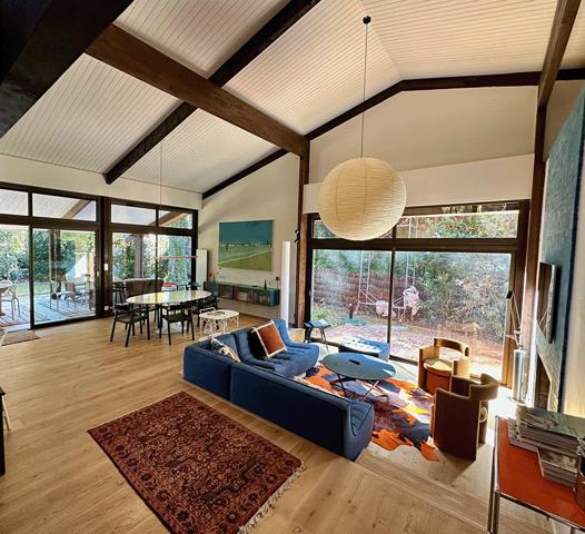Cap Ferret, plage de l’Herbe/Villa Algérienne, très belle villa d’architecte 155 m2, 4 chambres, garage, sur beau terrain de 981 m2