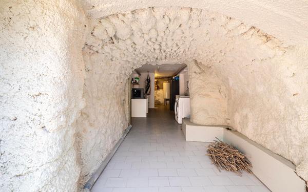 Maison à vendre    2 pièces • 63,38 m2 Colomars