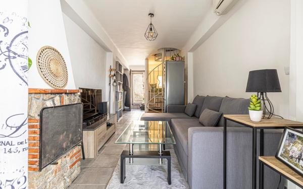 Maison à vendre    2 pièces • 63,38 m2 Colomars