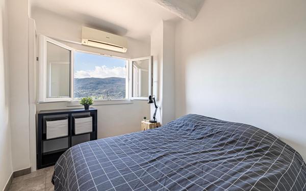 Maison à vendre    2 pièces • 63,38 m2 Colomars