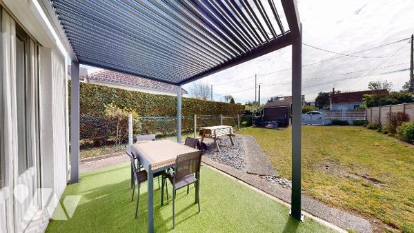 ENSEMBLE DE DEUX MAISONS A 500 M DE LA PLAGE - BARNEVILLE CARTERET