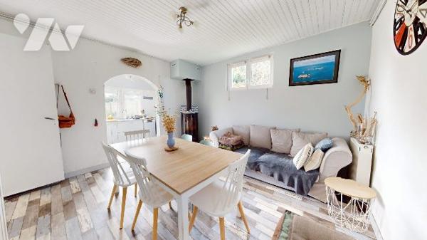 ENSEMBLE DE DEUX MAISONS A 500 M DE LA PLAGE - BARNEVILLE CARTERET