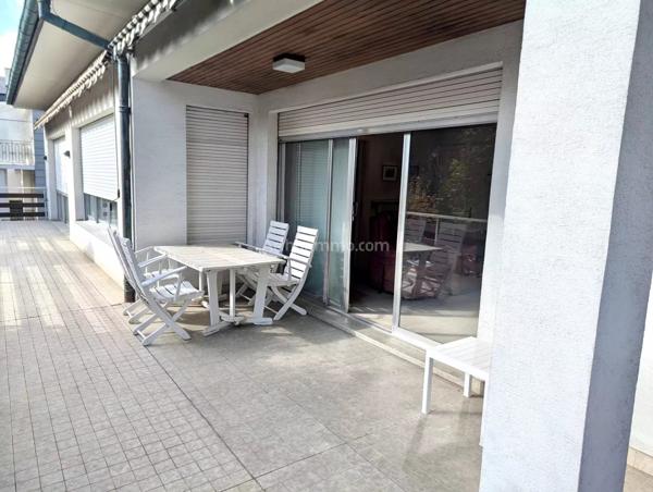 Vente                                                      Maison
                        
                     7 pièces                      318 m2                     à Colmar