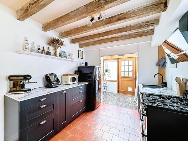 Maison 2 ch, rénovée, terrasse, tram à pied