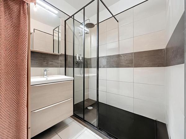 A VENDRE - TOULOUSE quartier Borderouge - Appartement 2 pièces 48m² avec balcon et parking aérien