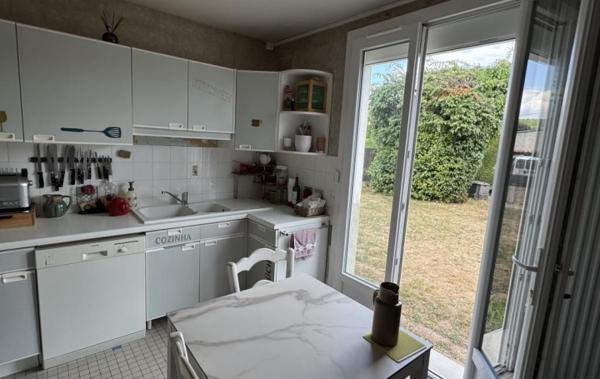 Vente Maison Avec garage Saint-amand-montrond   