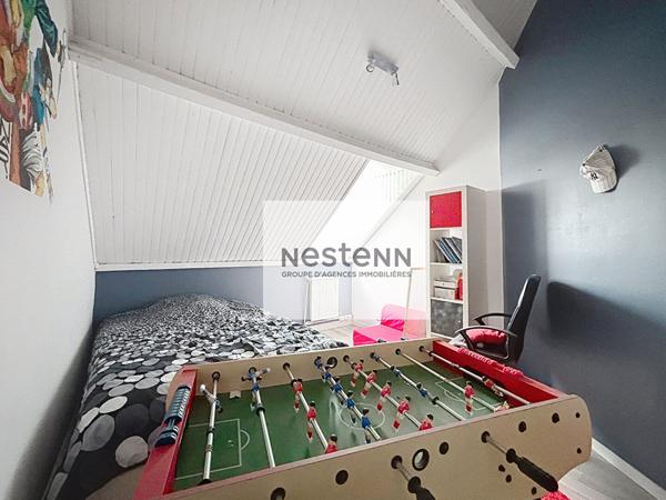 Nouvelle Exclusivité NESTENN : Maison semi-mitoyenne 130m2 en centre-ville avec 4 chambres!