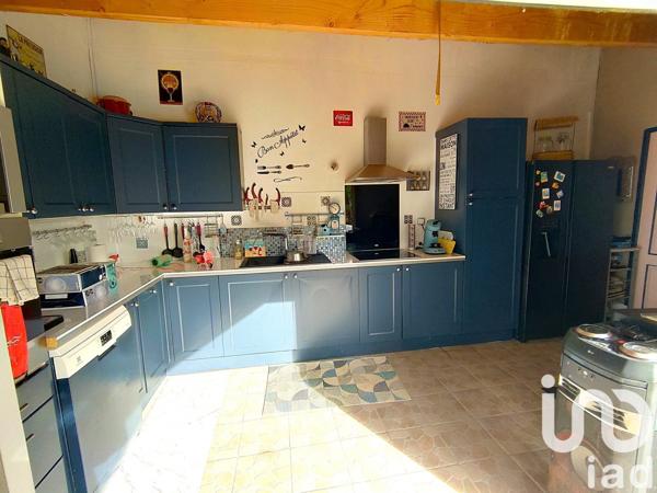 Maison traditionnelle 8 pièces de 225 m² à Saint-Ybars (09210)